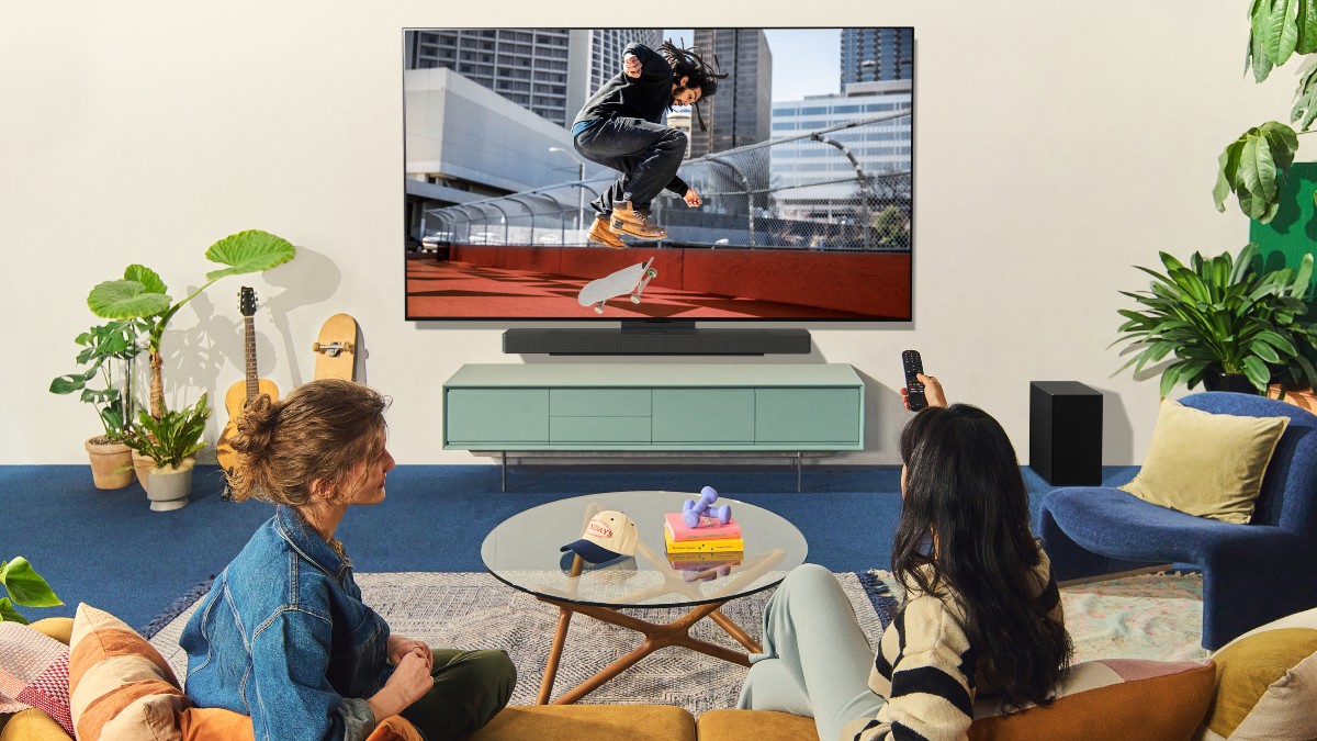 ¡Vive el fútbol como nunca con los nuevos Smart TV LG OLED!: sonido envolvente, IA y 33 millones de puntos de luz independientes